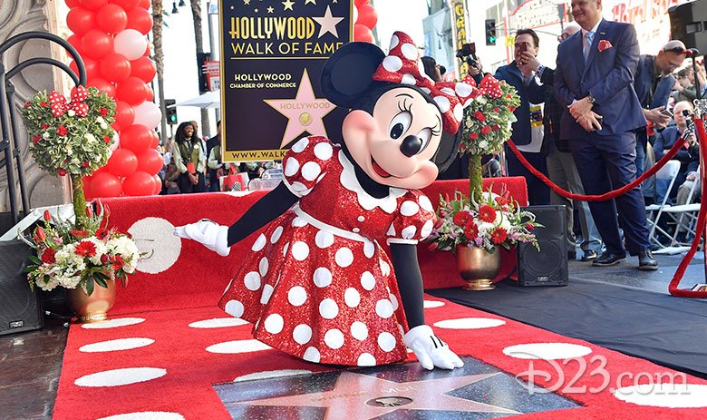 Minnie Mouse Star Outfit